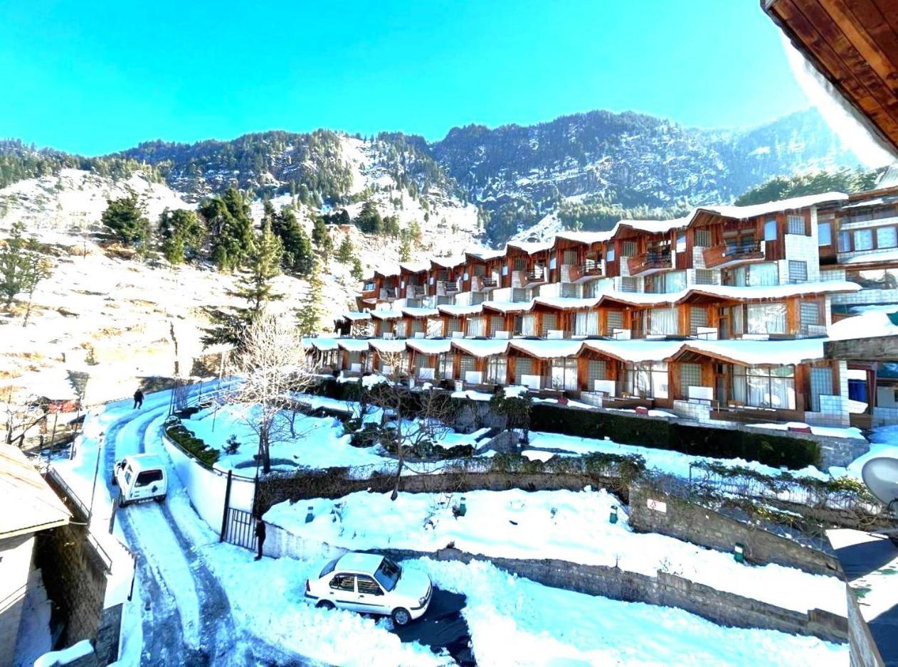 Manuallaya The Resort & Spa Manāli Exterior foto